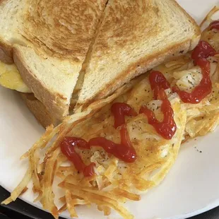 Breakfast sandwich with bacon