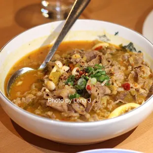 B3 Thin-Sliced Beef in the Golden Soup 金汤肥牛 ($27.95)