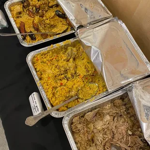 Lechon Asado Traditional Paella del Mar