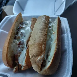 Really good sandwich, the sauce they use is really good!