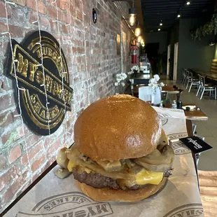 Onion Mushroom Burger
