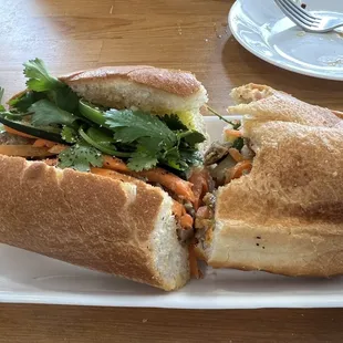 Meatball Bahn Mi