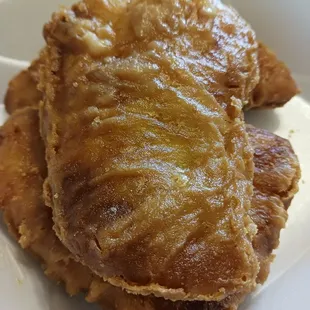 food, chicken wings and fried chicken