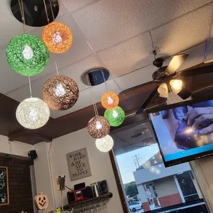 Love the decor 10/24/22