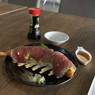 Aka Roll with Tuna and Avocado