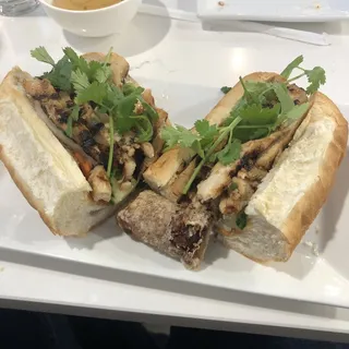 Grilled Chicken Banh Mi