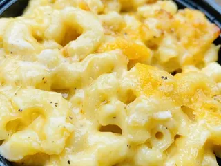 Bo Bo's Fine Chicken Restaurant