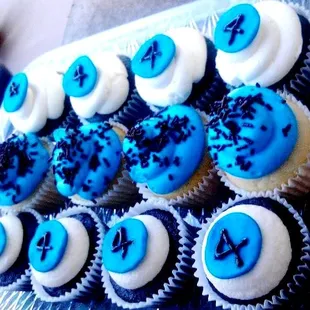 Blue Velvet Cupcakes