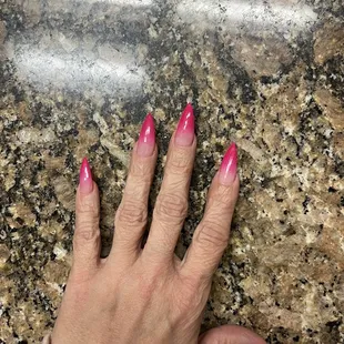 Pink ombré nails and they look fabulous Thank you, Lisa!
