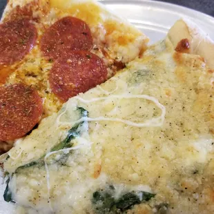 Spinach Alfredo Pizza