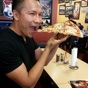 interior, pizza