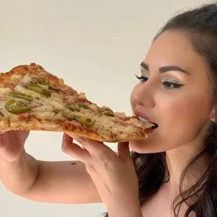 DJ Susie Santos Famous GIANT 14&quot; NY Slice
