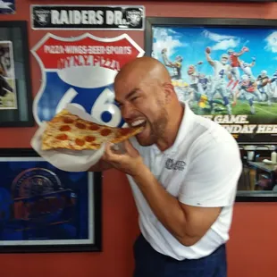 Tito Ortiz UFC Famous GIANT 14&quot; NY Slice