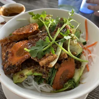 #43A. Lemon Grass Tofu Vermicelli