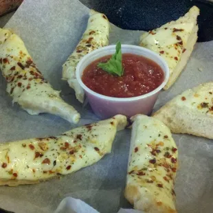 Spicy garlic bread!