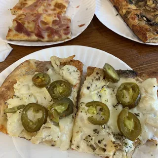 Chicken Alfredo Pizza