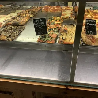 Vegan Seasonal Veggie Pizza