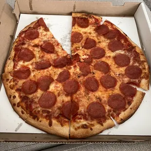 Thin crust pepperoni pizza