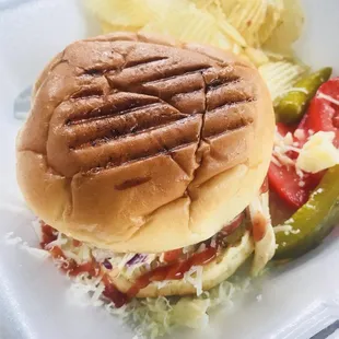 Delicious sausage burger! The habanero sauce adds a delicious flavor without being too spicy!