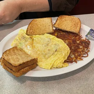 Eggs, hash browns, toast