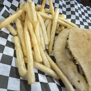 Crispy fries and a delicious Beef Lola Kebob pita, so delicious!!