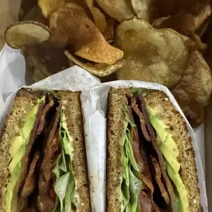 10/10 BLT-A with aioli and house potato chips - delish