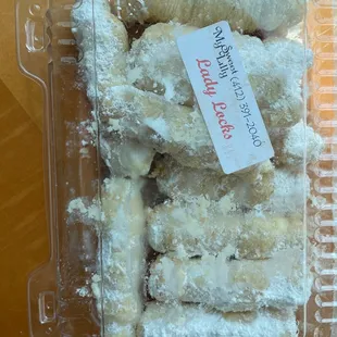 Not enough filling. Very flaky