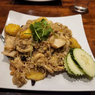 Pineapple Fried Rice (L)