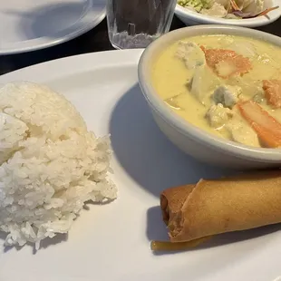Lunch Special ($9.99) - Yellow Curry