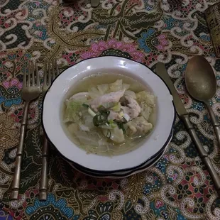 Chicken wanton soup