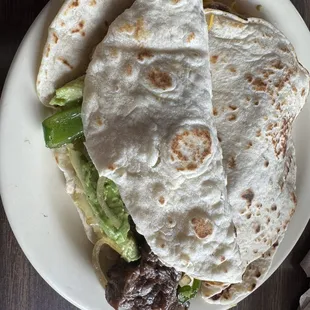 Beef fajita with avacado