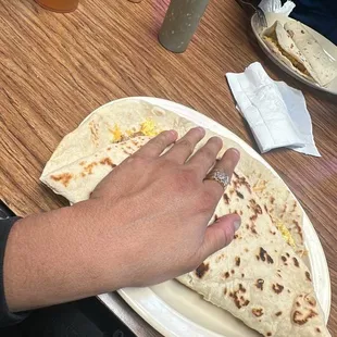 Good flavor, huge tortillas all fresh!! Fairly priced in my opinion! 10/10