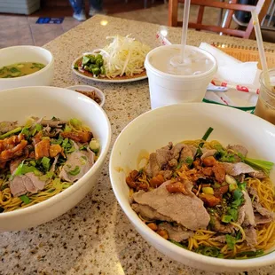 House Special Yellow Noodle