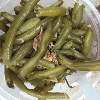 Slow Cooked Green Beans with Bacon and Onions