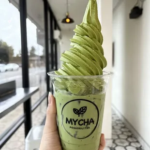 matcha latte float w/ matcha soft serve