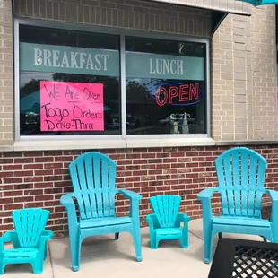 Patio dining at a safe distance.