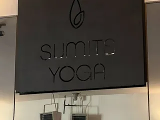 Sumits Yoga KC