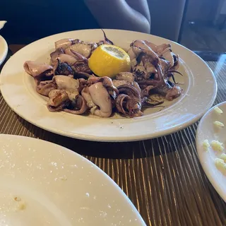 Char-Broiled Calamari