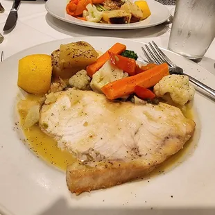 seafood, grilled seafood, grilled fish, fish, food