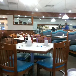 sushi and sashimi, interior