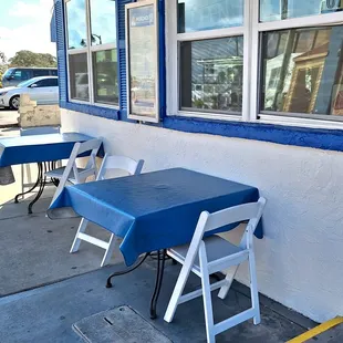 Outdoor Seats