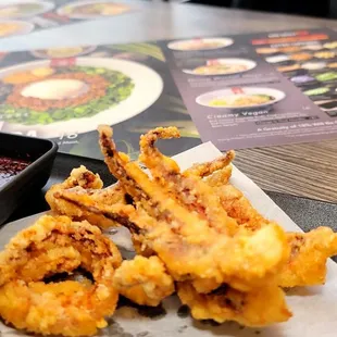 fried onion rings and dipping sauce