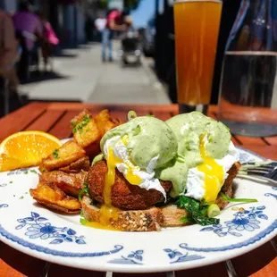 crab cakes benedict $20