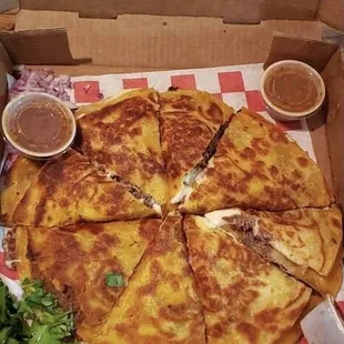 Pizzadilla