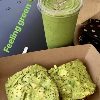 Greens and Proteins Smoothie