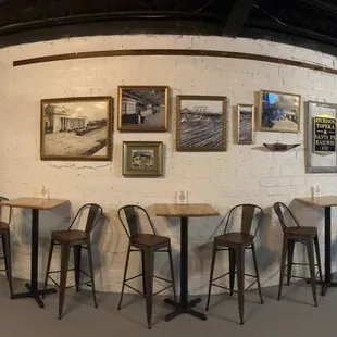 Check out the atmosphere of this place.