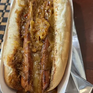 Chili cheese dog