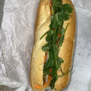 #5 Bánh mì thit nương