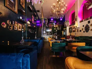 Pushkin Lounge & Bar