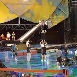 Open rehersal - trampoline and teeter board